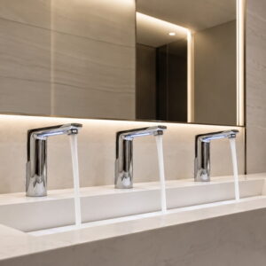 Read more about the article Office Building Restrooms: Why Touchless Faucets Are Important